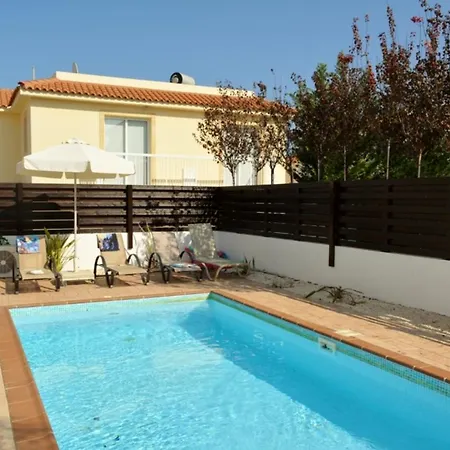 Βίλα Beautiful With Private Pool, 1231