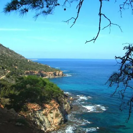Beautiful With Private Pool, 1231 Παραλίμνι