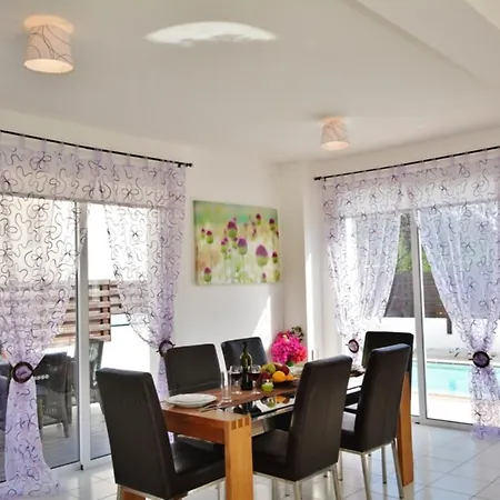 Villa Beautiful With Private Pool, 1231 *